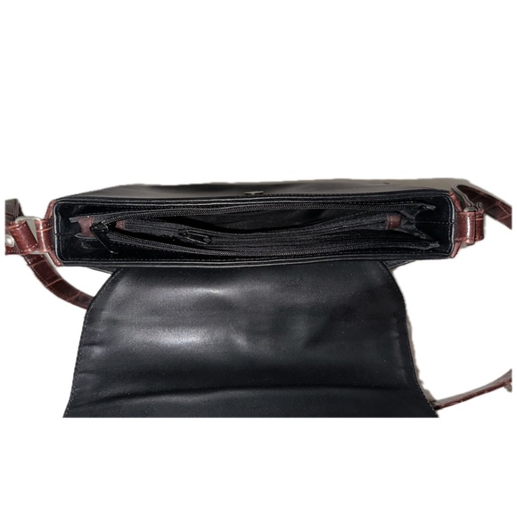 Unbranded Black Flap Crossbody Purse with Silver Tone Hardware - Picture 6 of 10